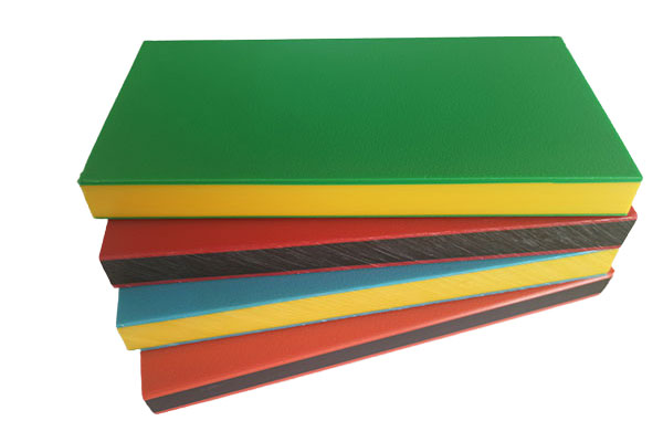 Three layers sandwich multi colored HDPE sheets